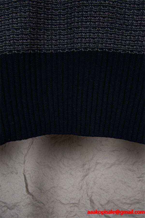 ライトグレー 紋様ニット Thom Browne スーパーコピー 秋冬質感豊か 新作 セーター トムブラウン