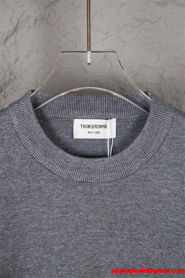 ダークグレー シンプル セーター トムブラウン Thom Browne コピー2025 秋冬ミニマル 売れ筋