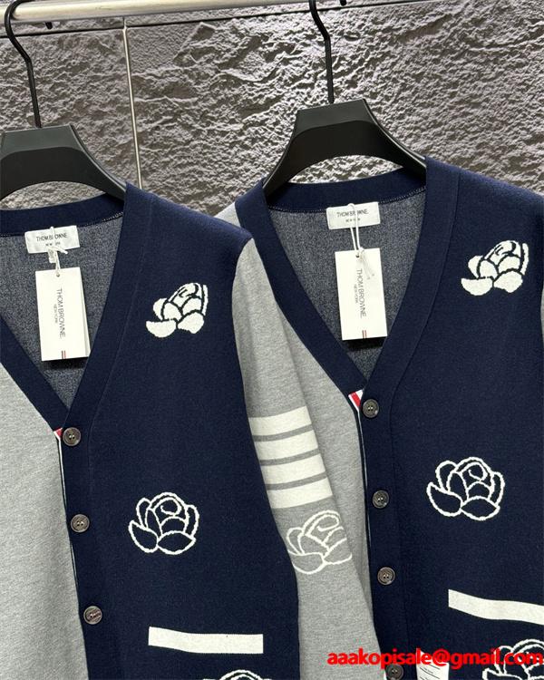 Thom Browne 偽物 秋冬ロマンティック 新作 ネイビー × グレー バラ刺繍  V 领 カーディガン トムブラウン