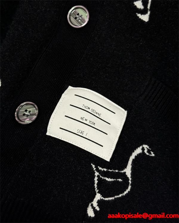 グレー × ブラック 2 色 ガチョウ刺繍 カーディガン トムブラウン Thom Browne コピー 秋冬愛らしい 定番