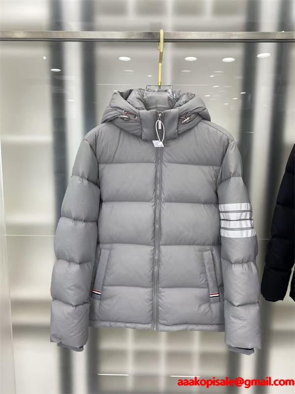 グレー ルーズフィット ダウンジャケット トムブラウン Thom Browne コピー 秋冬リラックスした 人気