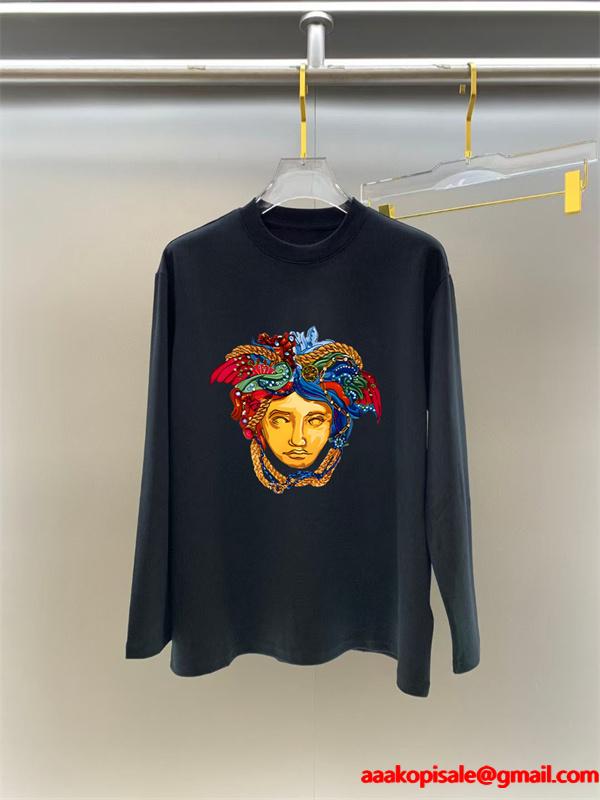 2025秋冬おすすめ 新作 ブラック × ホワイト カラフルメデューサ刺繍 長袖Tシャツ ヴェルサーチ VERSACE 偽物