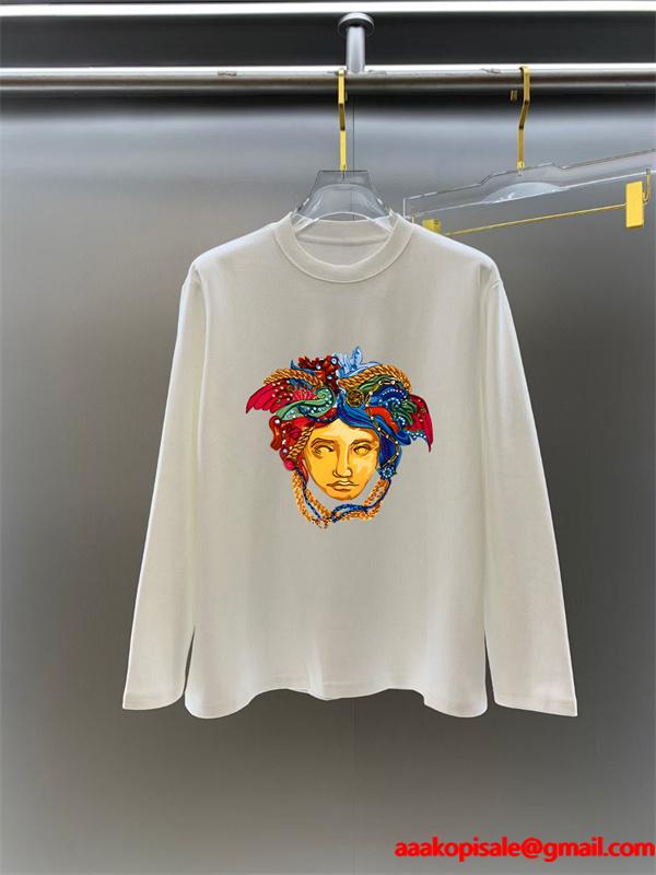 2025秋冬おすすめ 新作 ブラック × ホワイト カラフルメデューサ刺繍 長袖Tシャツ ヴェルサーチ VERSACE 偽物