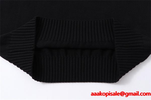 ブラック × ホワイト セーター オフホワイト Off-White スーパーコピー 2025秋冬 限定入手 デザイン性豊か 秋冬コーデ 