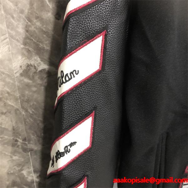 ブラック × レッド ベースボールジャケット Off-White コピー 2025秋冬注目スタイル 当店イチオシ オフホワイト