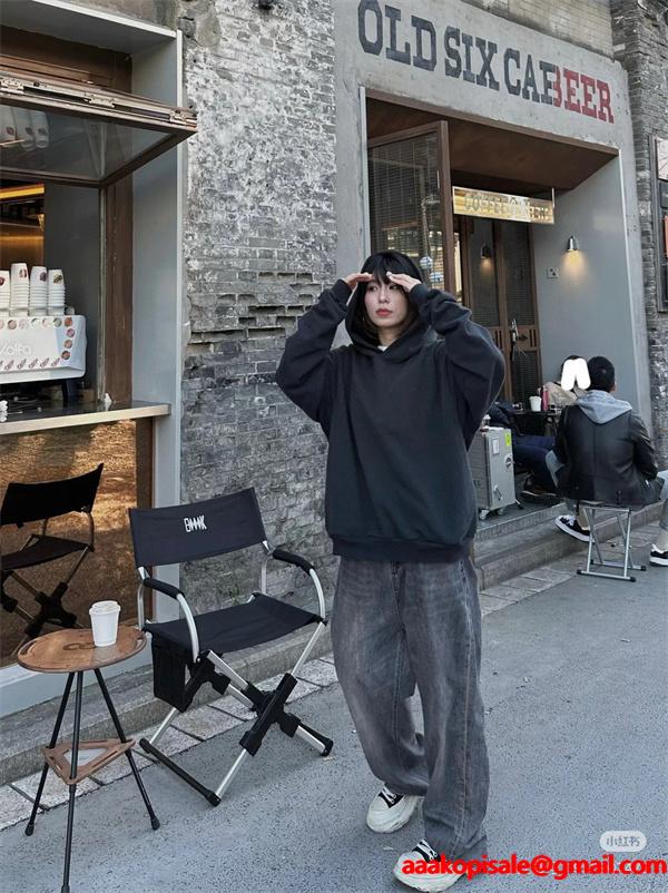 アクネ ストゥディオズ Acne Studios ブラック ロゴプリント パーカー コピー 秋冬 ミニマル ストリートな 定番アイテム 