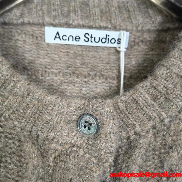 アクネ ストゥディオズ Acne Studios ライトブラウン クロシェ カーディガン スーパーコピー 秋冬 温かく 万能アイテム 入手困難 