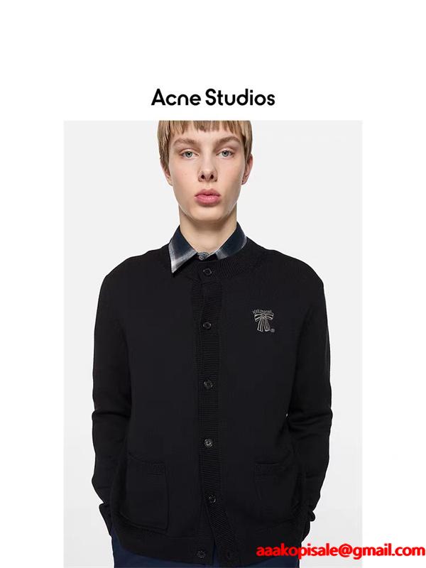 ライトブルー × ブラック カーディガン ストゥディオズ Acne Studios コピー 秋冬清潔感のある 人気