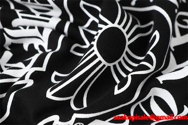 話題 ブラック × オレンジ 刺繍ロゴ 存在感抜群 2025秋冬トレンド クロムハーツ スーパーコピー Chrome Hearts パーカー