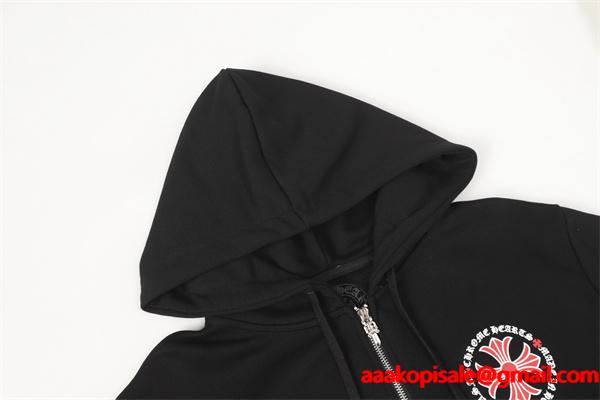 売れ筋セレクト ブラック ロゴ 存在感バツグン 防寒対策 2025秋冬定番 クロムハーツ コピー Chrome Hearts パーカー