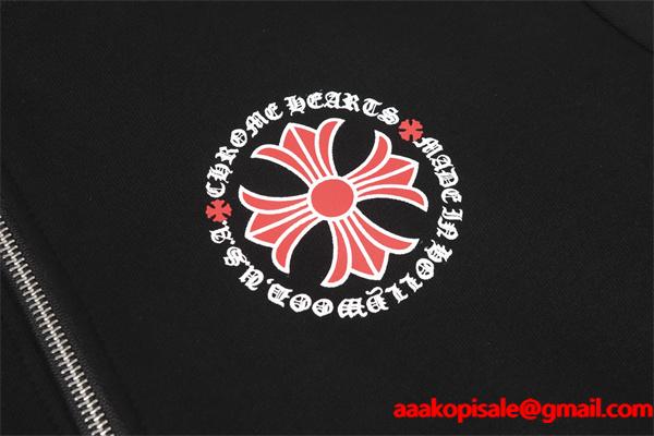売れ筋セレクト ブラック ロゴ 存在感バツグン 防寒対策 2025秋冬定番 クロムハーツ コピー Chrome Hearts パーカー