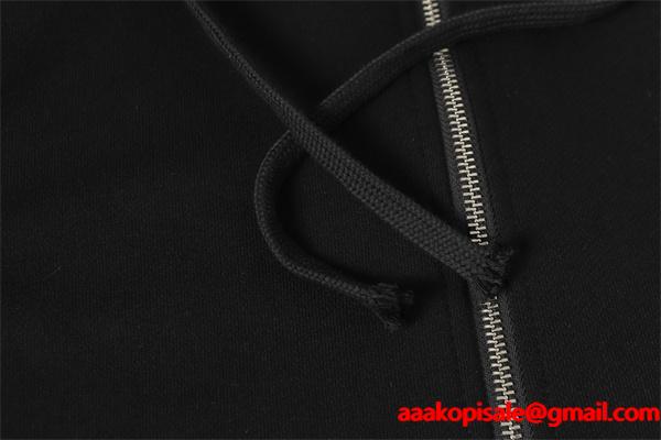 クロムハーツ コピー Chrome Hearts パーカー 数量限定  ブラック ゴールド 重厚スタイル モード系 2025秋冬対応