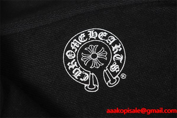注目の新作 ホワイト シンプルジップ 上品モード 2025秋冬コーデ クロムハーツ コピー Chrome Hearts パーカー
