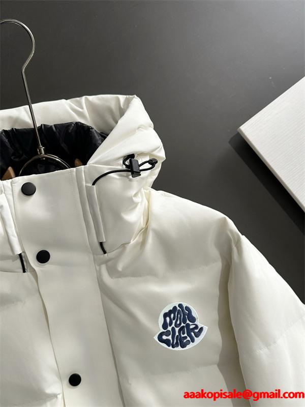 ブラック × レッド アームロゴ 冬仕様 高保温ダウン MONCLER モンクレール コピー ダウンジャケット