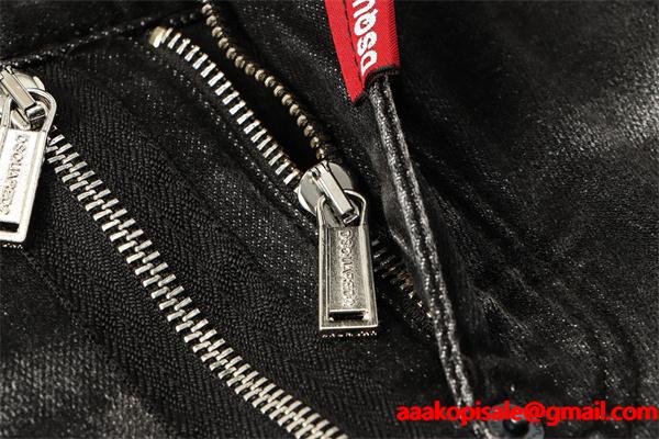 Dsquared2 激安 ブラック ダメージデニム メンズ ペンキ加工 ヴィンテージ スキニーフィット ジーンズ