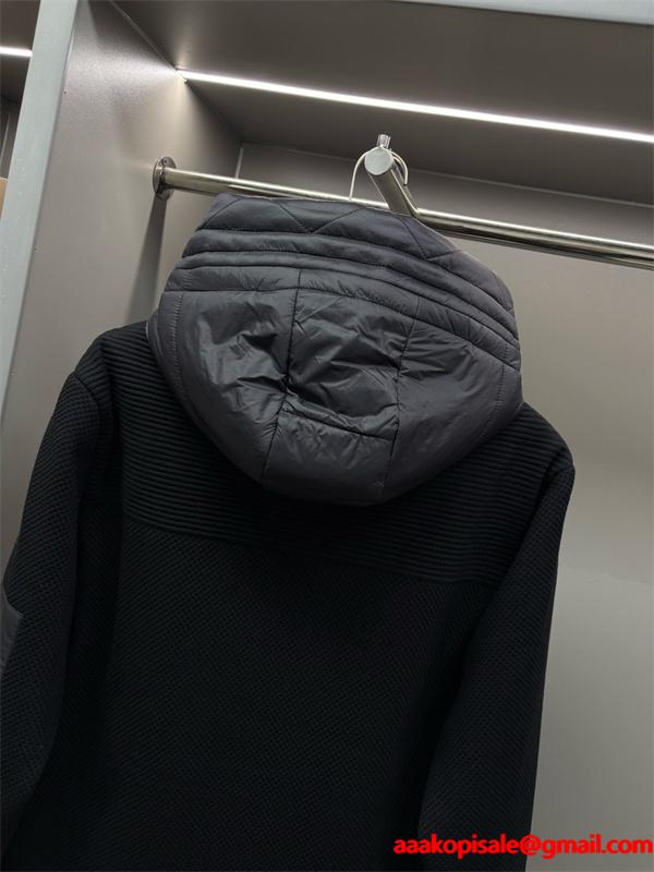 オールブラック 立体スリーブ 切替モード系 冬の注目新作 MONCLER モンクレール スーパーコピー ダウンパーカー