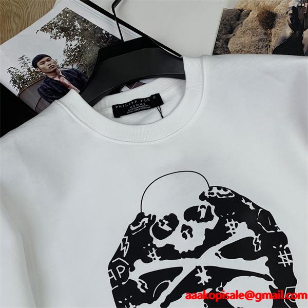 PHILIPP PLEIN 今年の秋冬のトレンドも意識 フィリッププレイントレーナー コピー 激安(日本最大級)