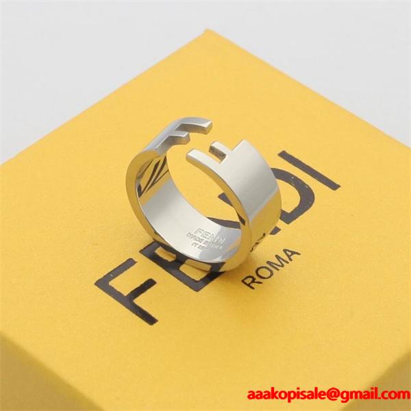 フェンディ指輪コピー秋めいたコーデに仕上げる FENDIブランド コピー 激安(日本最大級)