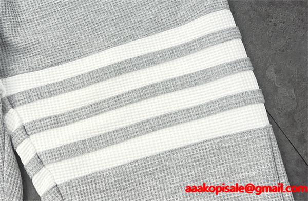 ★25Fw秋冬★トムブラウンスウェットパンツコピーTHOM BROWNE新作グレー 通販ショッピング