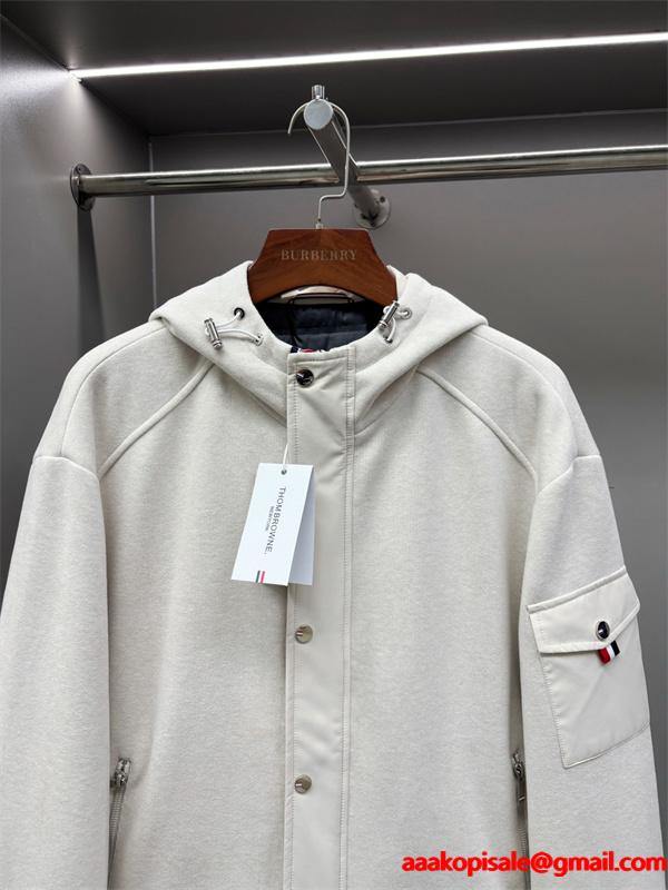 ★2025新作★トムブラウンダウンジャケットコピー❤THOM BROWNE防寒 ダウン 通販ショッピング