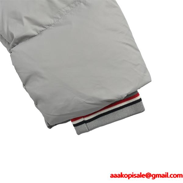 2025秋冬の必需品★トムブラウンダウンジャケットコピー❤THOM BROWNE ふんわりまとって暖かお洒落 激安(日本最大級)