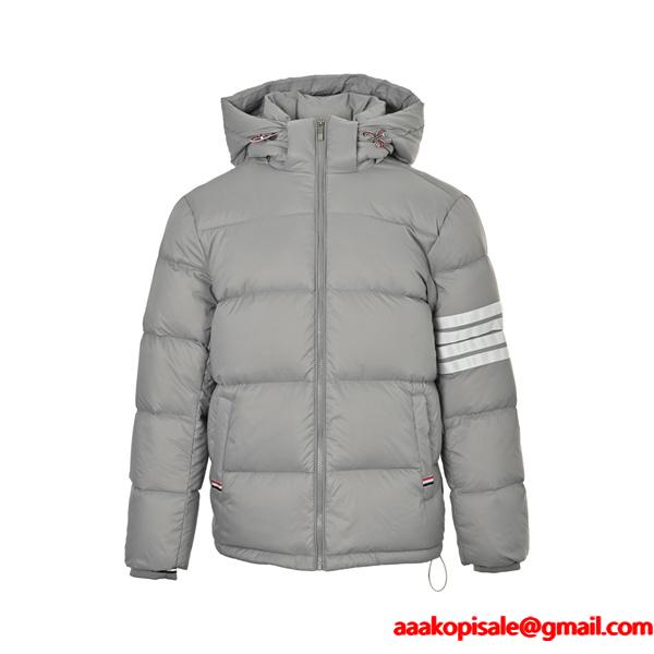 2025秋冬の必需品★トムブラウンダウンジャケットコピー❤THOM BROWNE ふんわりまとって暖かお洒落 激安(日本最大級)