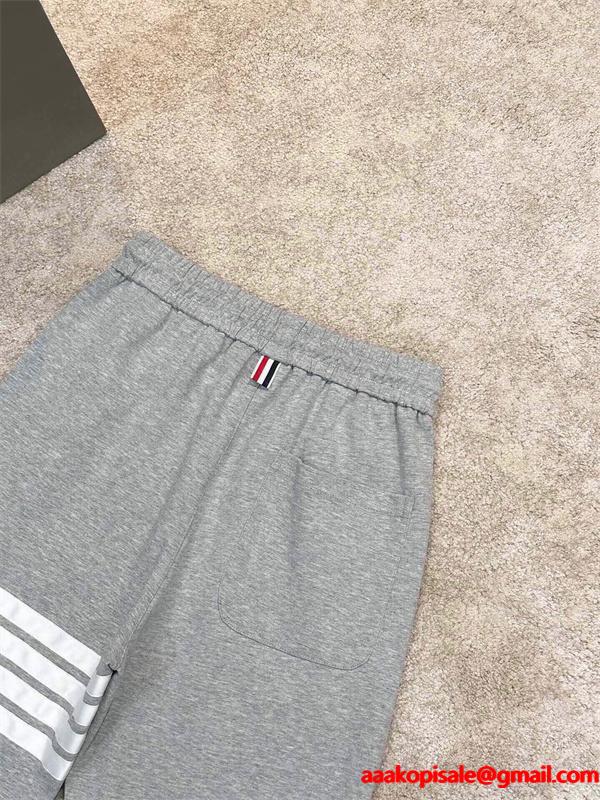 ★トムブラウンスウェットパンツコピー★2025トレンド❤THOM BROWNE新作定番グレー 通販ショッピング