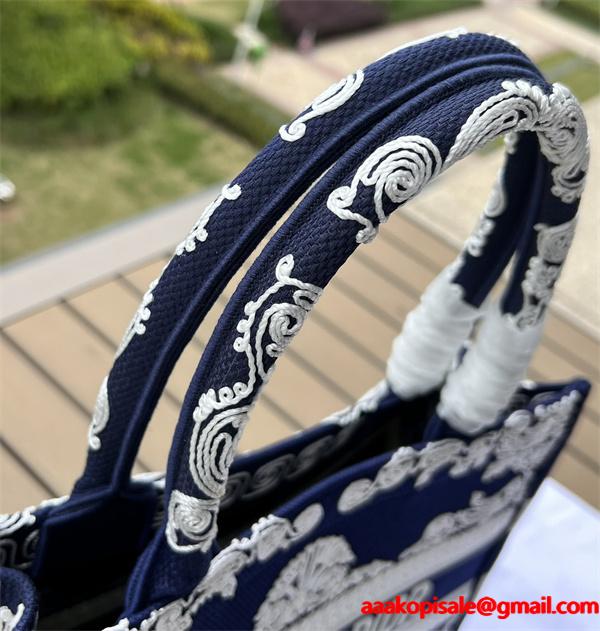 上品にもカジュアルにも ディオールトートバッグコピーDIOR 心躍る春夏ファッション 36.5×28×17.5cmブランド コピー 激安(日本最大級)