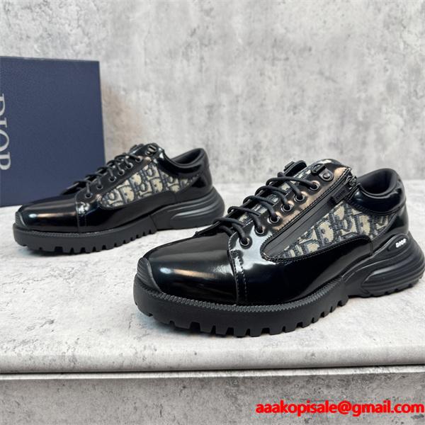 ディオールスニーカーコピー 大人コーデで活用  実用性の高さも魅力 DIOR 春夏らしくて軽やかにするブランド コピー 激安(日本最大級)