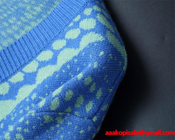 ❤ヴィトンカーディガン スーパー コピー LOUIS VUITTON 品質保証 軽い  柔らかい 合わせやすいアイテム 高級感