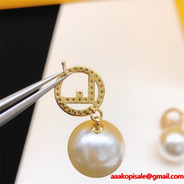 2025年秋冬最新のトレンド フェンディ FENDIピアスコピー 激安(日本最大級)