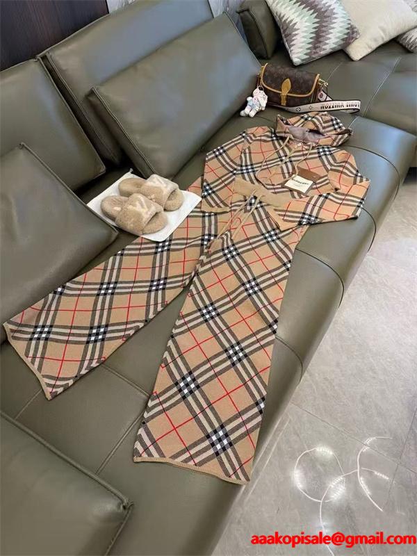 バーバリー上下着コピー最新トレンドコーデおすすめ BURBERRY 2025秋冬のファッション ブランド激安通販 専門店