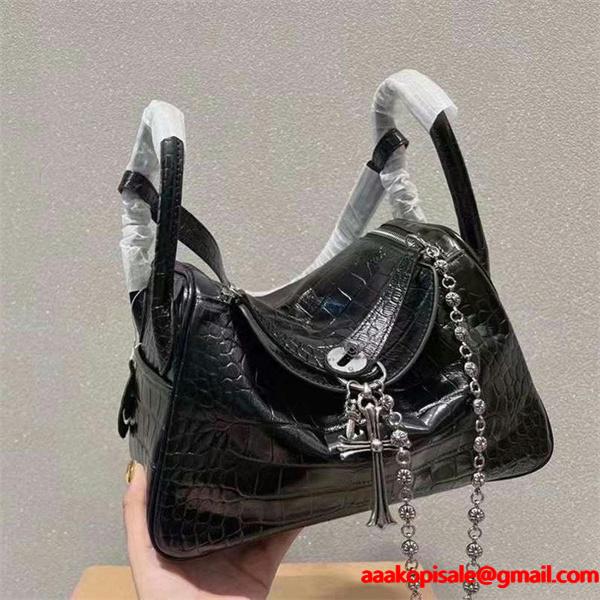 2025新作CHROME HEARTS クロムハーツ コピー 光沢感が満点のバッグブランド コピー 激安(日本最大級)