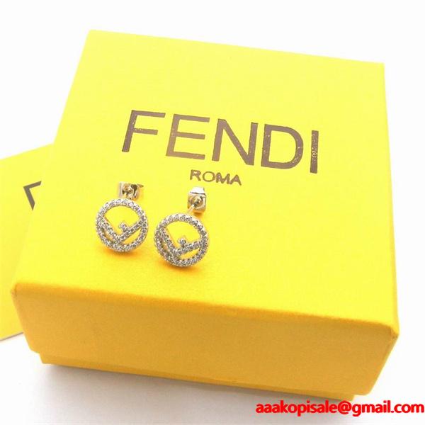 秋に着回しやすい フェンディピアス コピー FENDI ブランド コピー 激安(日本最大級)