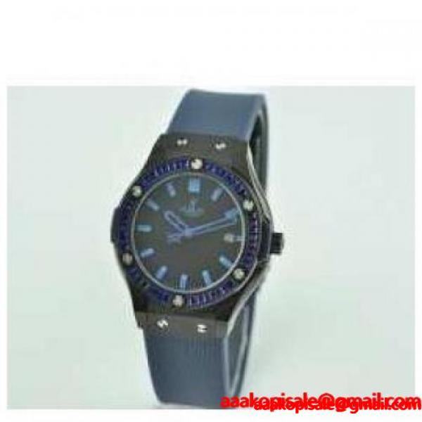 高級感あるウブロ HUBLOT クラシック フュージョン 581 NE 2010 LR 1204 　お洒落なレディース 腕時計 ウブロ Hublot ブランド コピー 激安(日本最大級)