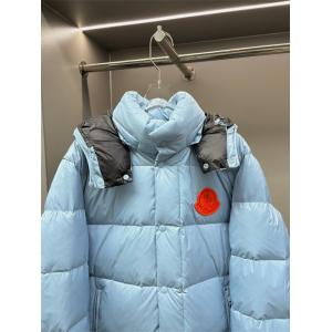 ライトブルーフードが映える 2025冬注目 極暖ボリューム モンクレール MONCLER スーパー コピー ダウンジャケット