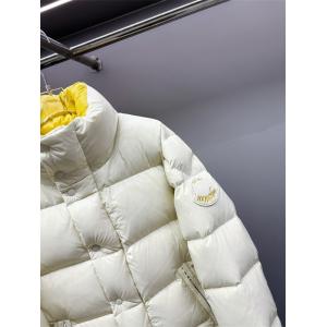 ゴールド裏地×光沢チャコール 2025秋冬ラグジュアリー モンクレール MONCLER 偽物 ダウンジャケット