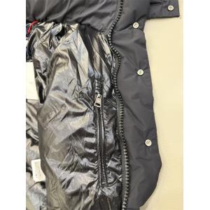 メンズ 定番ダウンジャケット 大きいサイズ 軽量 防風 モンクレール MONCLER コピー 防寒 アウター