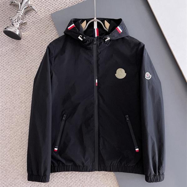 モンクレール MONCLER コピー フード付きナイロンジャケット メンズ ロゴワッペン 撥水 ライトアウター