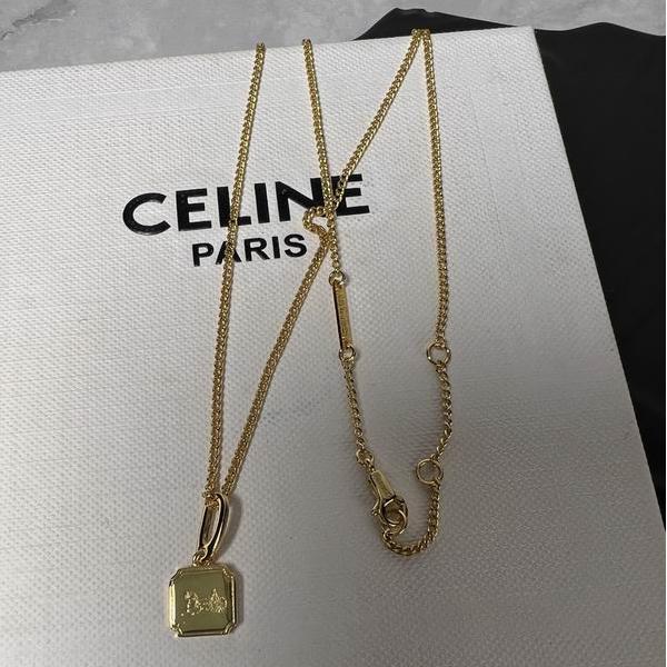 Celine 2025秋冬 トリオンフ パズルチャーム ネックレス 激安 セリーヌコピー 季節限定モデル