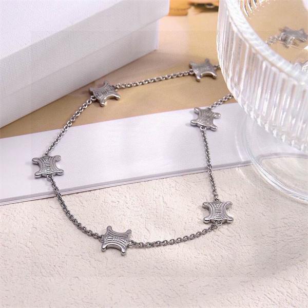 セリーヌ Celine 2025秋冬 シルバー トリオンフモチーフ ロングネックレス コピー