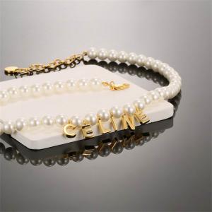 2025秋冬 パール＆ゴールドロゴエレガントチョーカーネックレス CELINE セリーヌ 偽物
