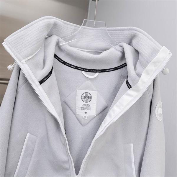 ブラック 2025秋冬 スタイリッシュ仕様 カナダグース Canada Goose コピー フルジップパーカー