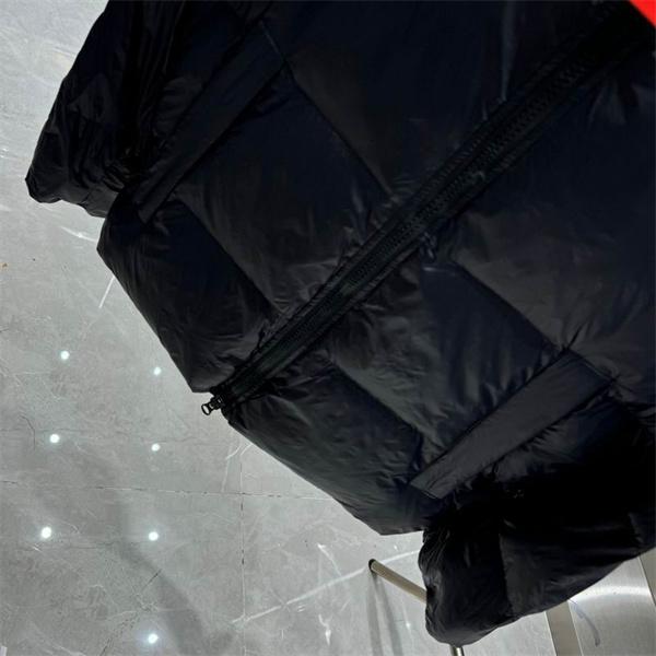 ブラック 2025秋冬 防寒性抜群 カナダグース Canada Goose 偽物 フードダウン 季節限定モデル