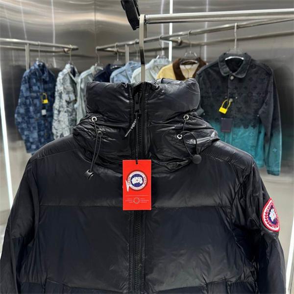ブラック 2025秋冬 防寒性抜群 カナダグース Canada Goose 偽物 フードダウン 季節限定モデル