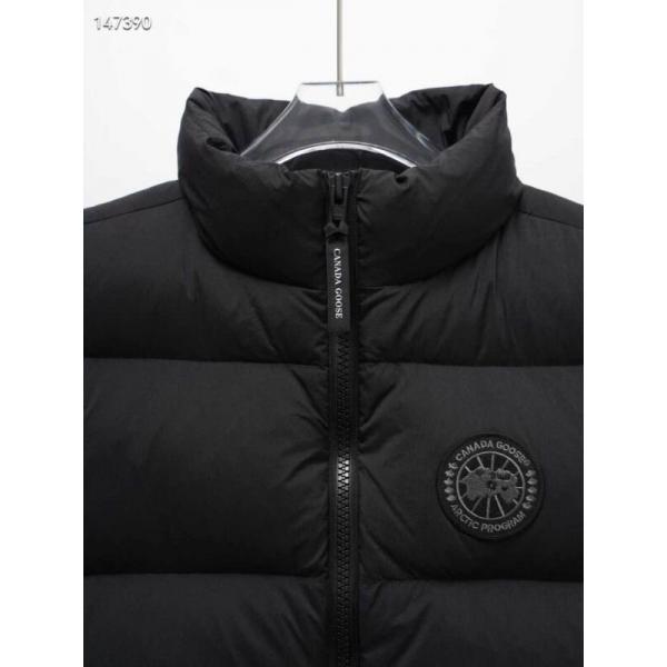 カナダグース Canada Goose 2025秋冬 ブラウンアウトドア映え ダウンベスト スーパーコピー