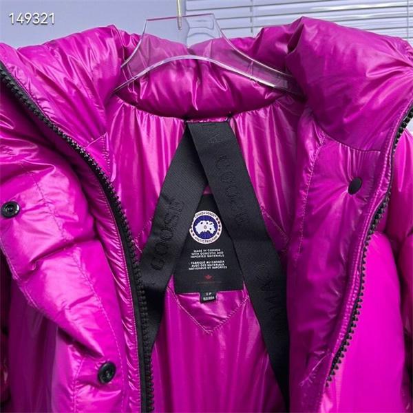 カナダグース Canada Goose 2025秋冬 ライトグレー 上品ショートダウンジャケット 偽物