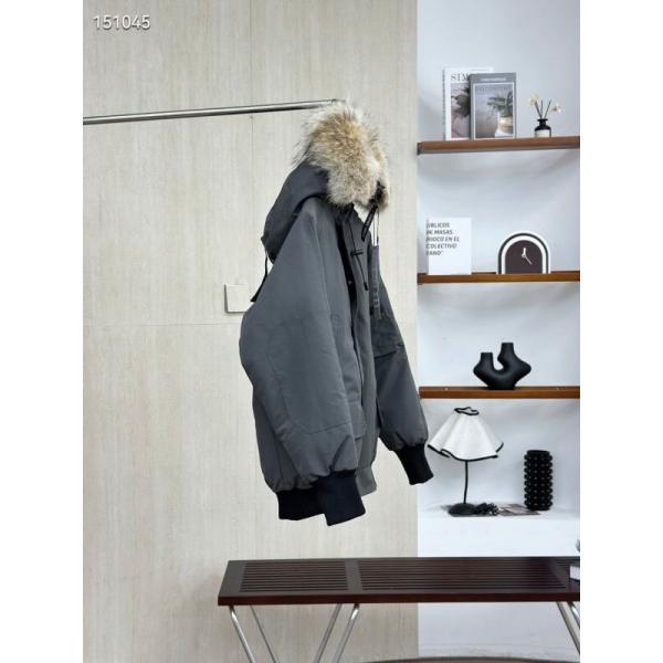 カナダグース Canada Goose オフホワイト 2025秋冬 エレガントファー ダウンジャケット コピー