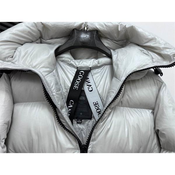 グレー 2025秋冬 シンプルファー ダウンジャケット スーパーコピー カナダグース Canada Goose