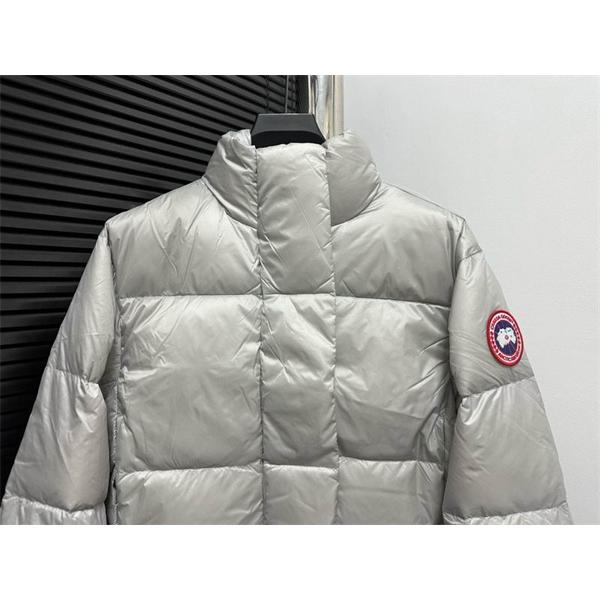 カナダグース Canada Goose レッド 2025秋冬 華やかファー ダウンジャケット スーパーコピー